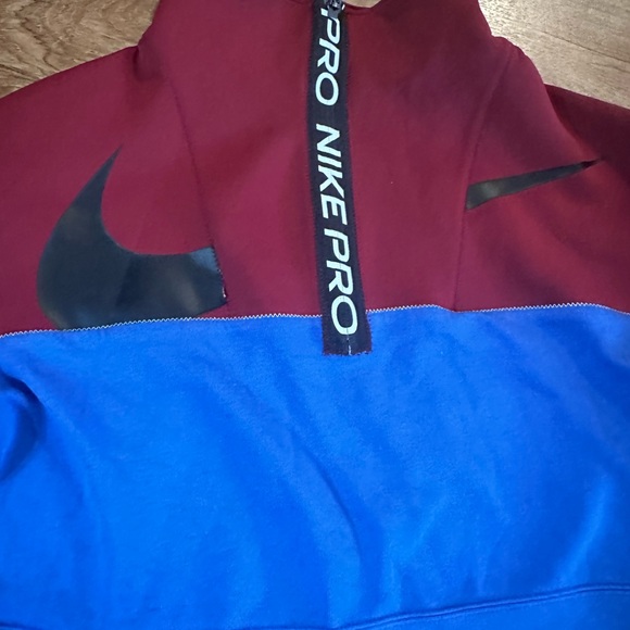 Nike Pro Get Fit Dri-Fit Pullover - Picture 5 of 8